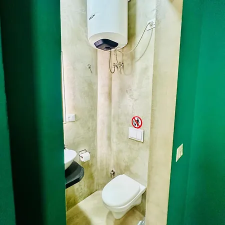 Sa 24 לינה וארוחת בוקר 3*