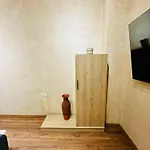 Sa 24 Bed & Breakfast Tirana