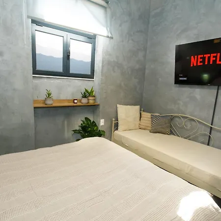 Sa 24 3* تيرانا