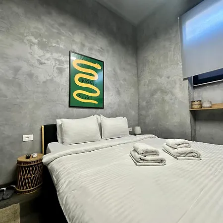 Sa 24 Tirana