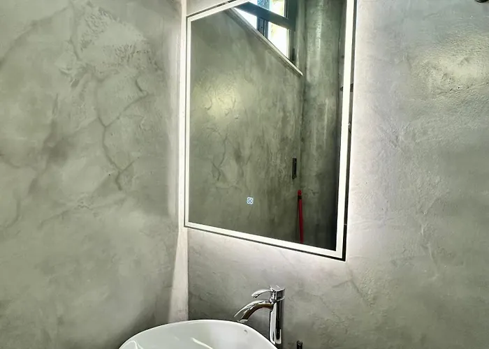 Bed and breakfast Sa 24 3*